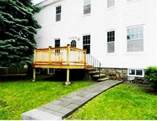 3rd image of 39 Stonington St #39