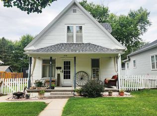 1808 D Ave, Gothenburg, NE 69138