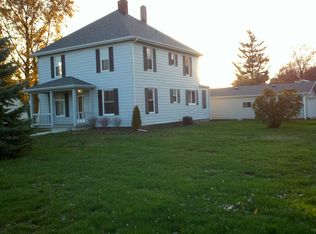 806 N 4th St, Kentland, IN 47951
