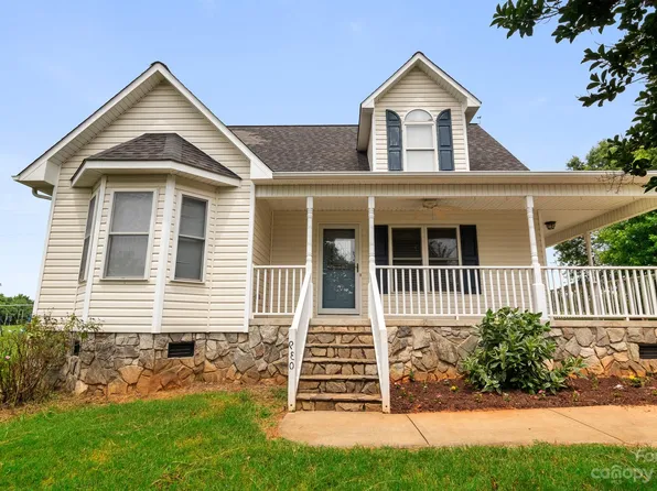 3930 White Tail Ln, Vale, NC 28168