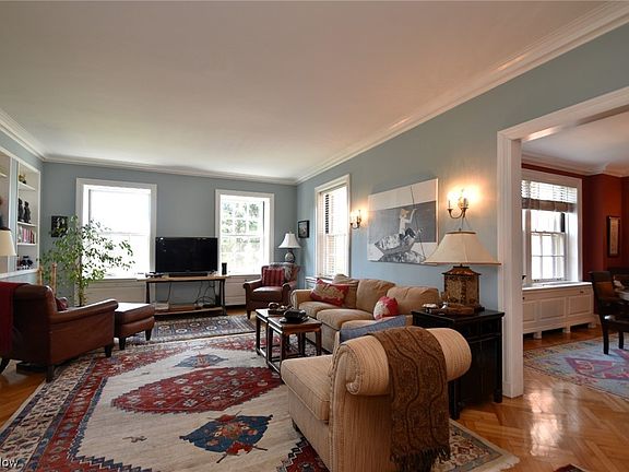 5th image of 13415 Shaker Blvd APT 11E3