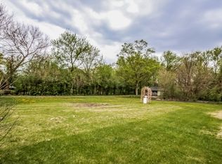 704 E Hintz Rd, Arlington Heights, IL 60004