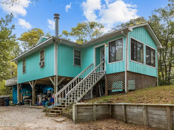 322 Cedar Street, Emerald Isle, NC 28594