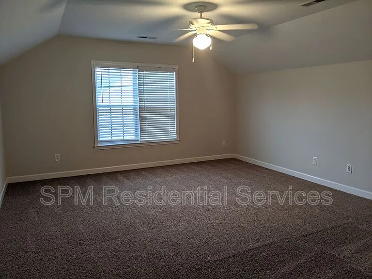 514 Foxwood Ln — Photo 19