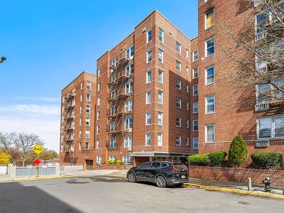 131 74th St APT 5M, Brooklyn, NY, 11209