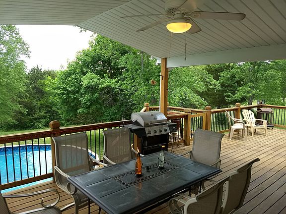 2nd image of 561 Tegler Dr
