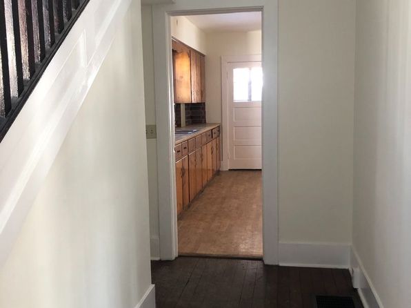 36 Pierce Ln