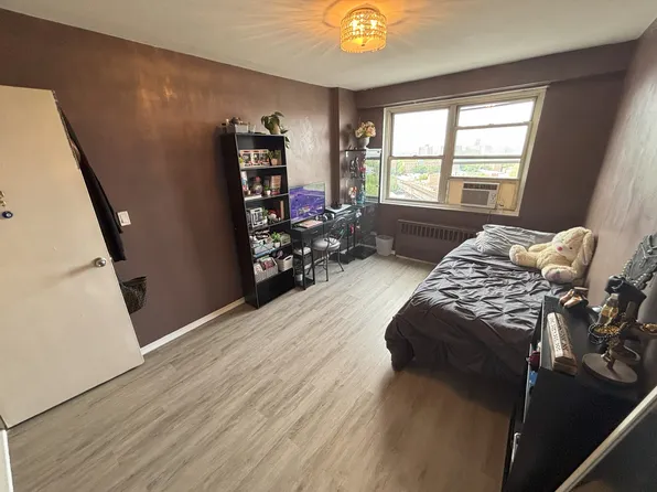 2483 West 16th Street image 21 of 26