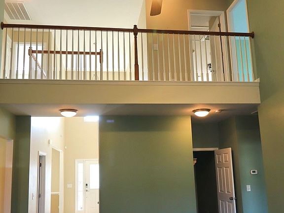 4th image of 128 Cableswynd Way
