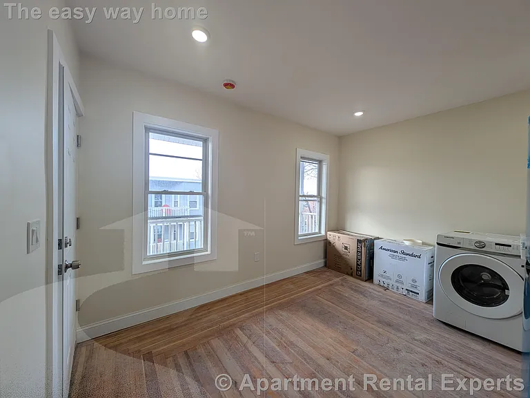 5 Lowell Cir #3 — Photo 16