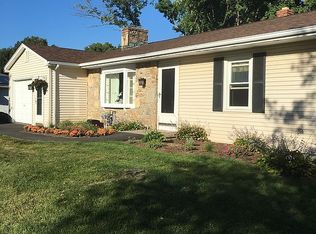 38 Almy Rd, Somerset, MA 02726