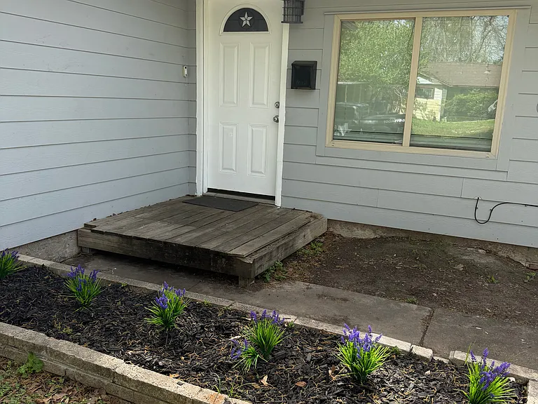 6310 Belarbor St — Photo 54