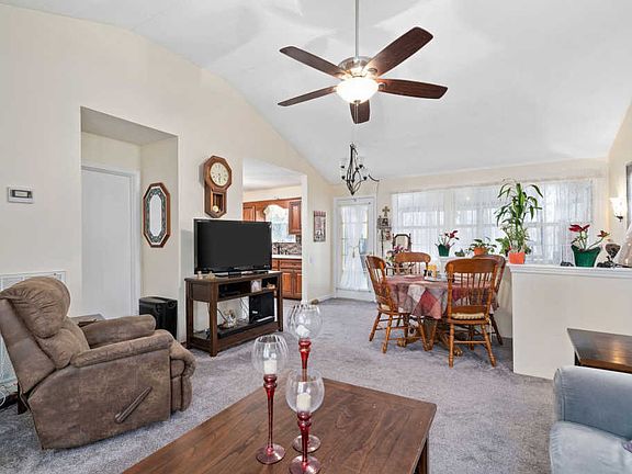 5th image of 961 May Apple Dr