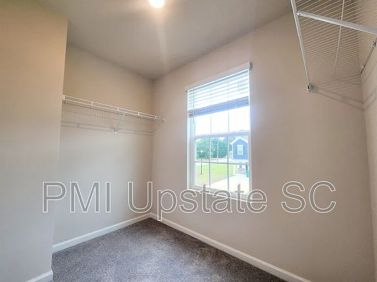 810 Sandbach Rd — Photo 20