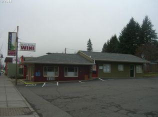 208 W Steuben St, Bingen, WA 98605