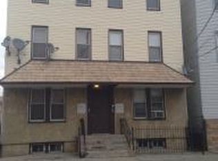 11 Kingsland Ave #6, Harrison, NJ 07029
