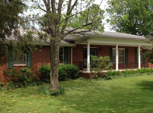 503 Courtland Ave, Muscle Shoals, AL 35661