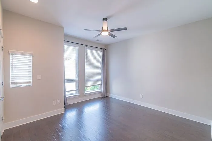 439 Southend Crossing Ln — Photo 33