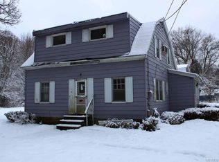 16 Lakecrest Ave, Lakewood, NY 14750