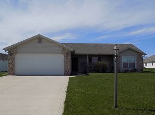 123 W Chapel Chase Dr, Decatur, IN 46733