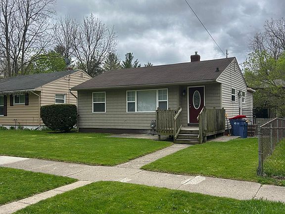 2nd image of 864 Carrier Creek Blvd NE
