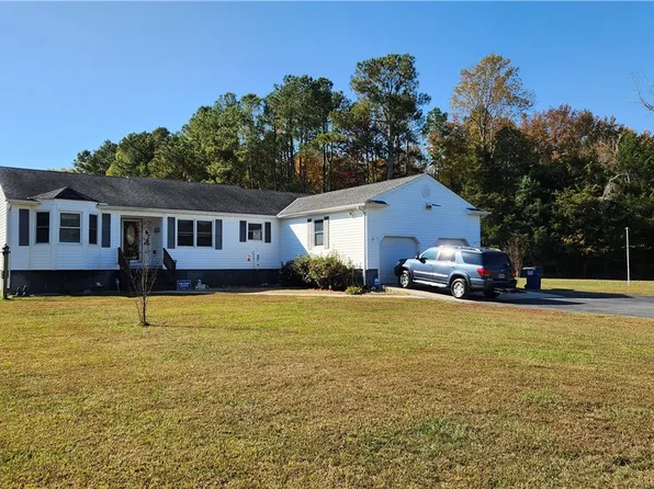 11323 Uhrich Ln, North Prince George, VA 23860