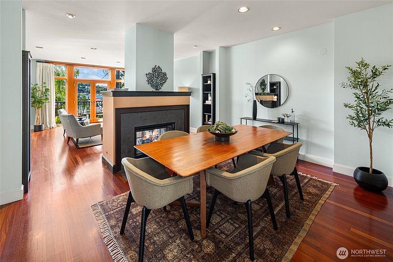 5th image of 2358 Fairview Avenue E