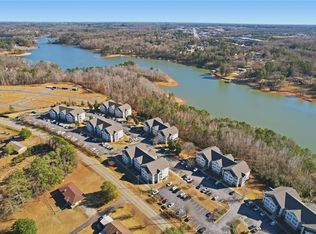 421 Lookover Dr, Anderson, SC 29621