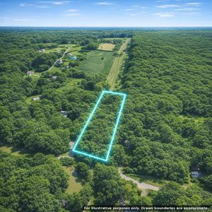 Green Creek Ln, Oxford, MI, 48371