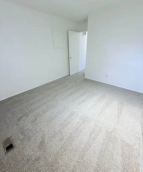 2101 SW Camelot Ct — Photo 29