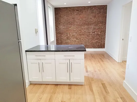 Rented by Azure Realty NY LLC | media 30
