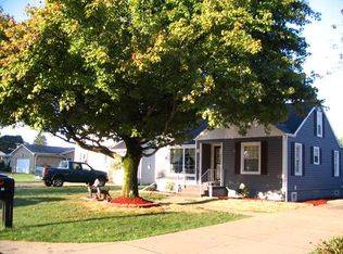 89 James St, Waynesburg, OH 44688
