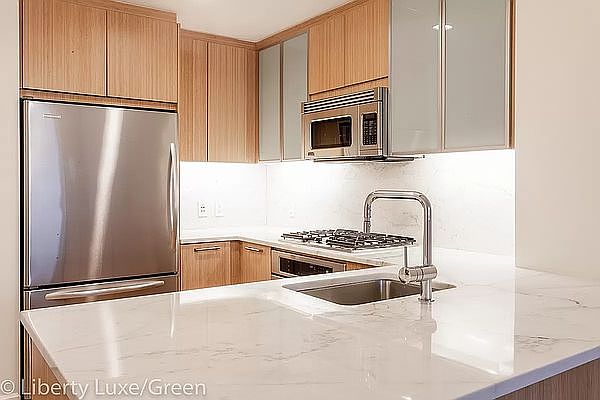 1st image of 300 N End Ave APT 10D