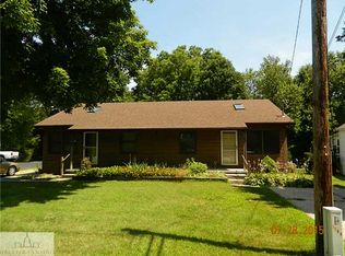 2192 Park Ln, Holt, MI 48842
