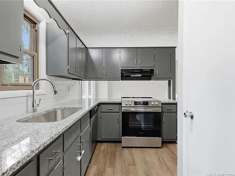 860 Danish Dr — Photo 16