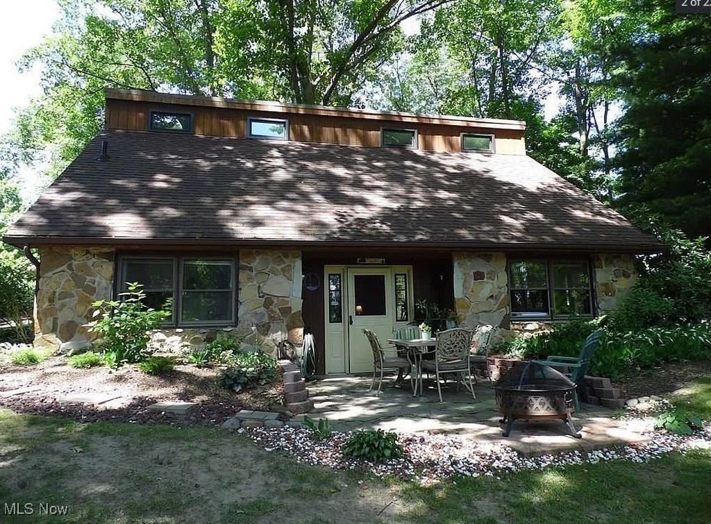 Real estate listing image