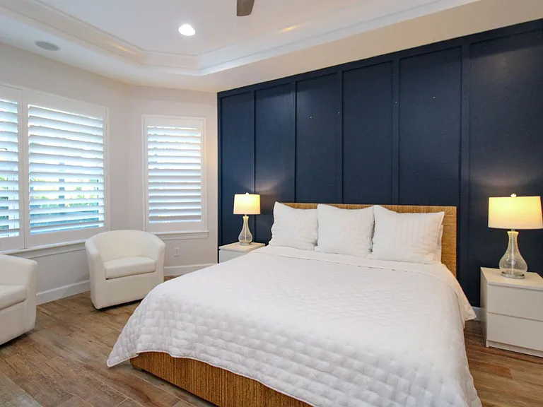 9423 Terresina Dr — Photo 43