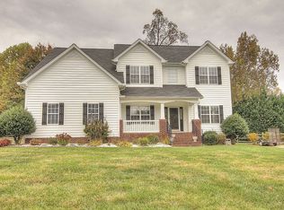 114 Crossbow Ln, Mooresville, NC 28117