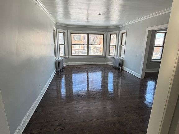 2nd image of 1248 W 83rd St APT 2