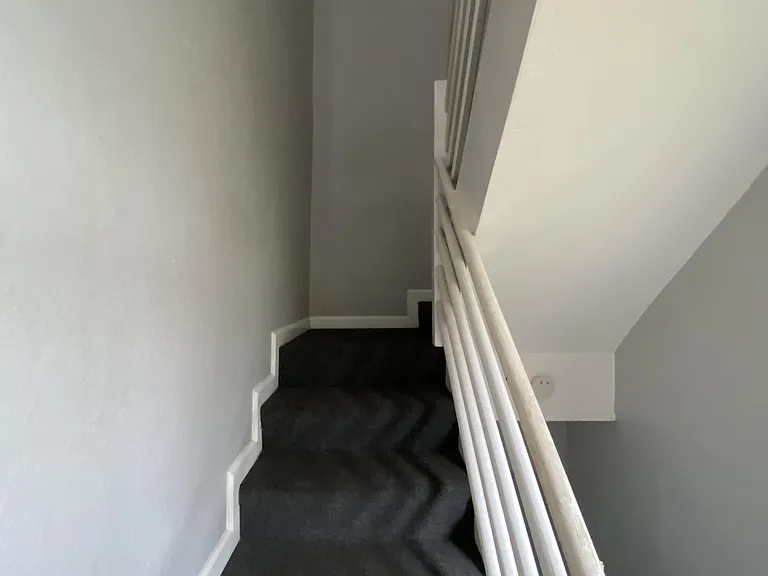 406 Hawthorne St — Photo 26