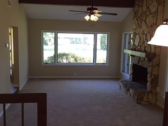 5th image of 15 Bumelia Ct