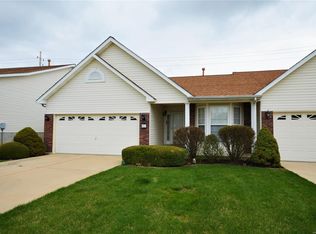 63 Green Park Ln, O'Fallon, MO 63366