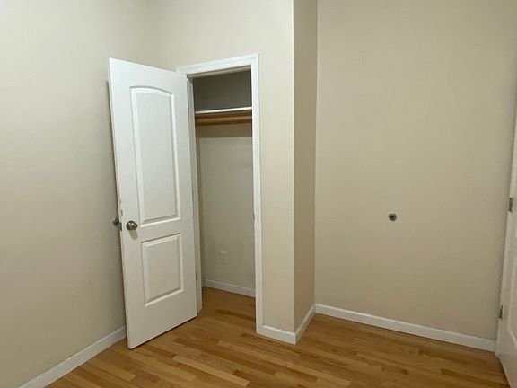 5th image of 31-27 34th St #1CC
