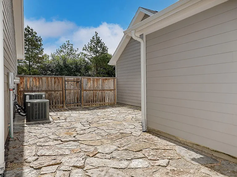 154 Kendrick Pines Blvd — Photo 31