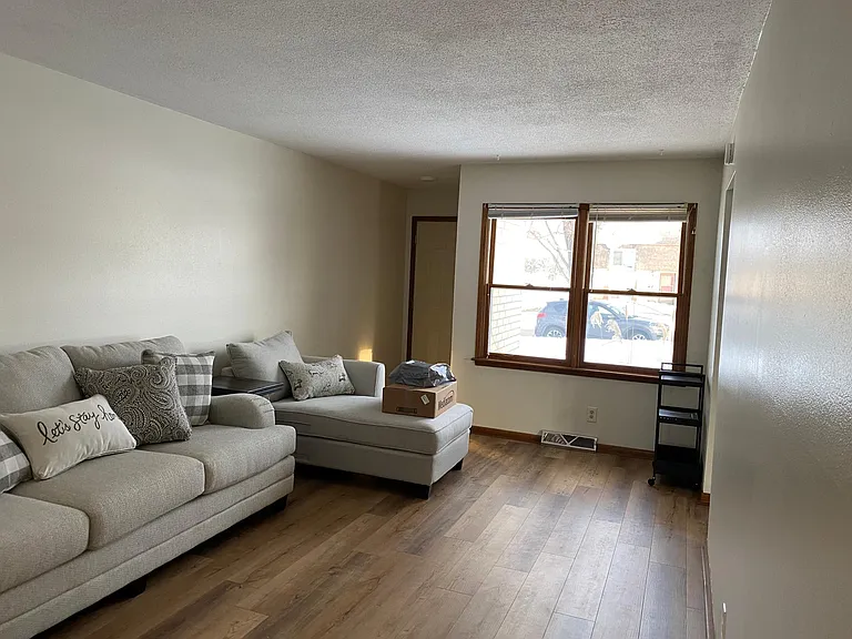1605 NW 5th St — Photo 3