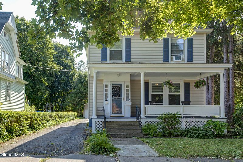 4th image of 212 S Melcher Street