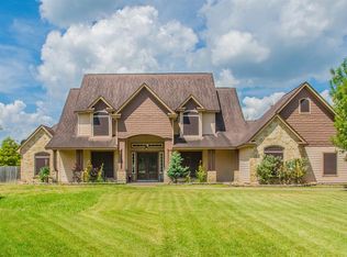 1273 County Road 201a, Angleton, TX 77515