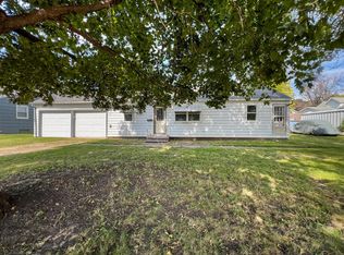 106 W Innes St, Fairmont, MN 56031