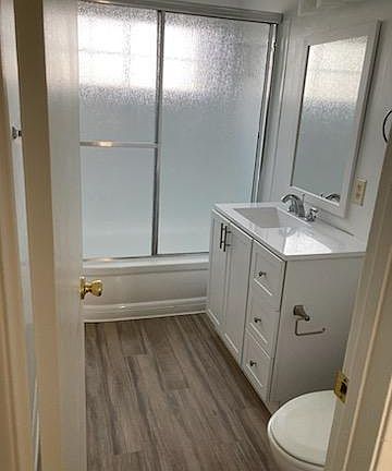 5th image of 12645 Norwalk Blvd APT 13