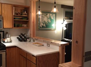 9340 Strathmore Dr, Anchorage, AK 99502